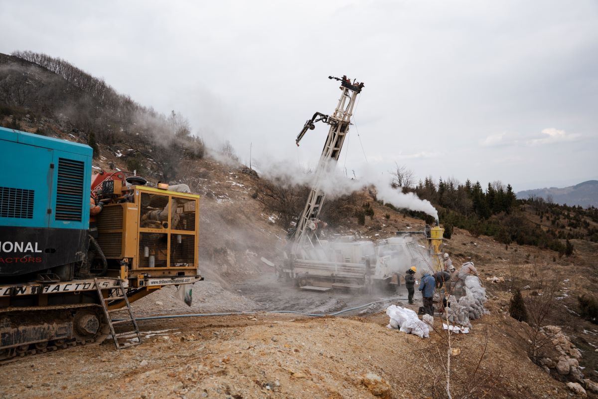 Istraživanja na padinama Bobije (Foto: Rastko Bojičić (Valjevski zbor))