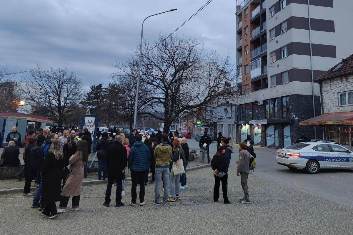 Građani  -  konferencija za novinare (Foto: Kolubarske.rs)