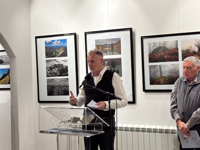 Otvorena posthumna izložba Predraga Raševića Vrapca