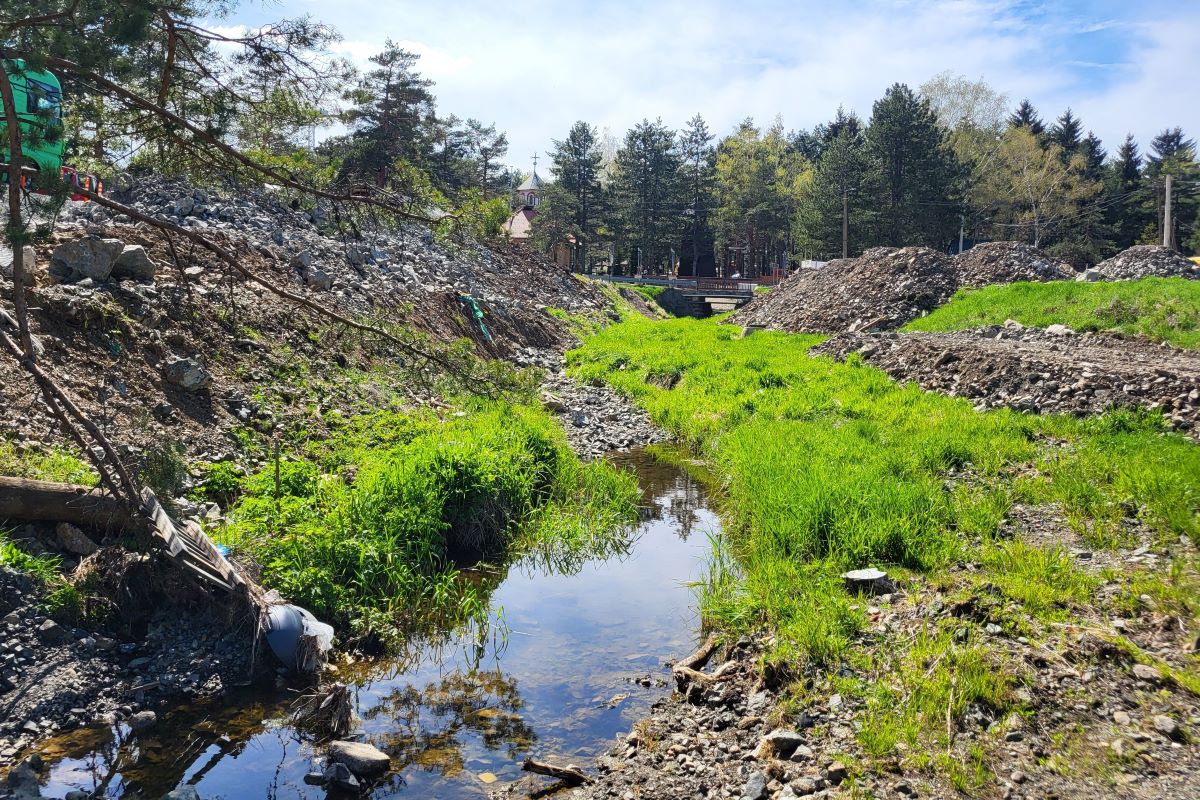 Bela Kamenica zatrpana kamenom (Foto: Kolubarske.rs)