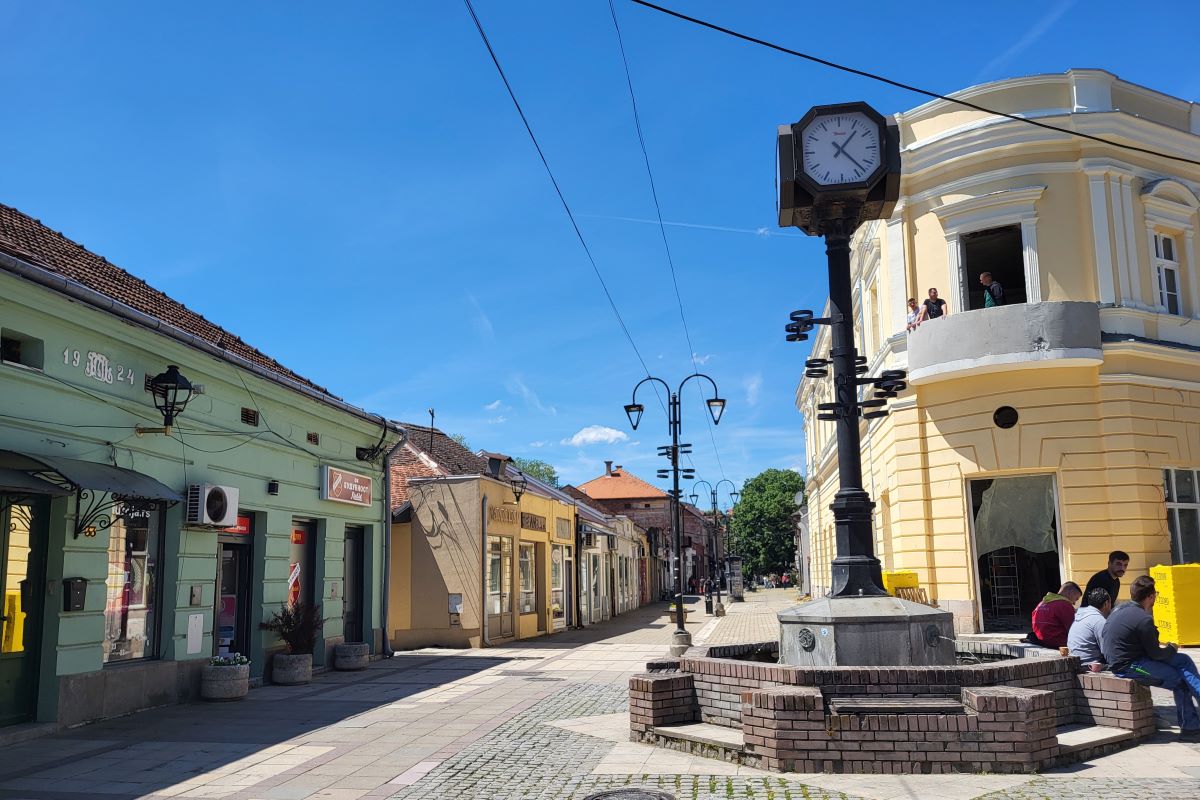 Sat i česma