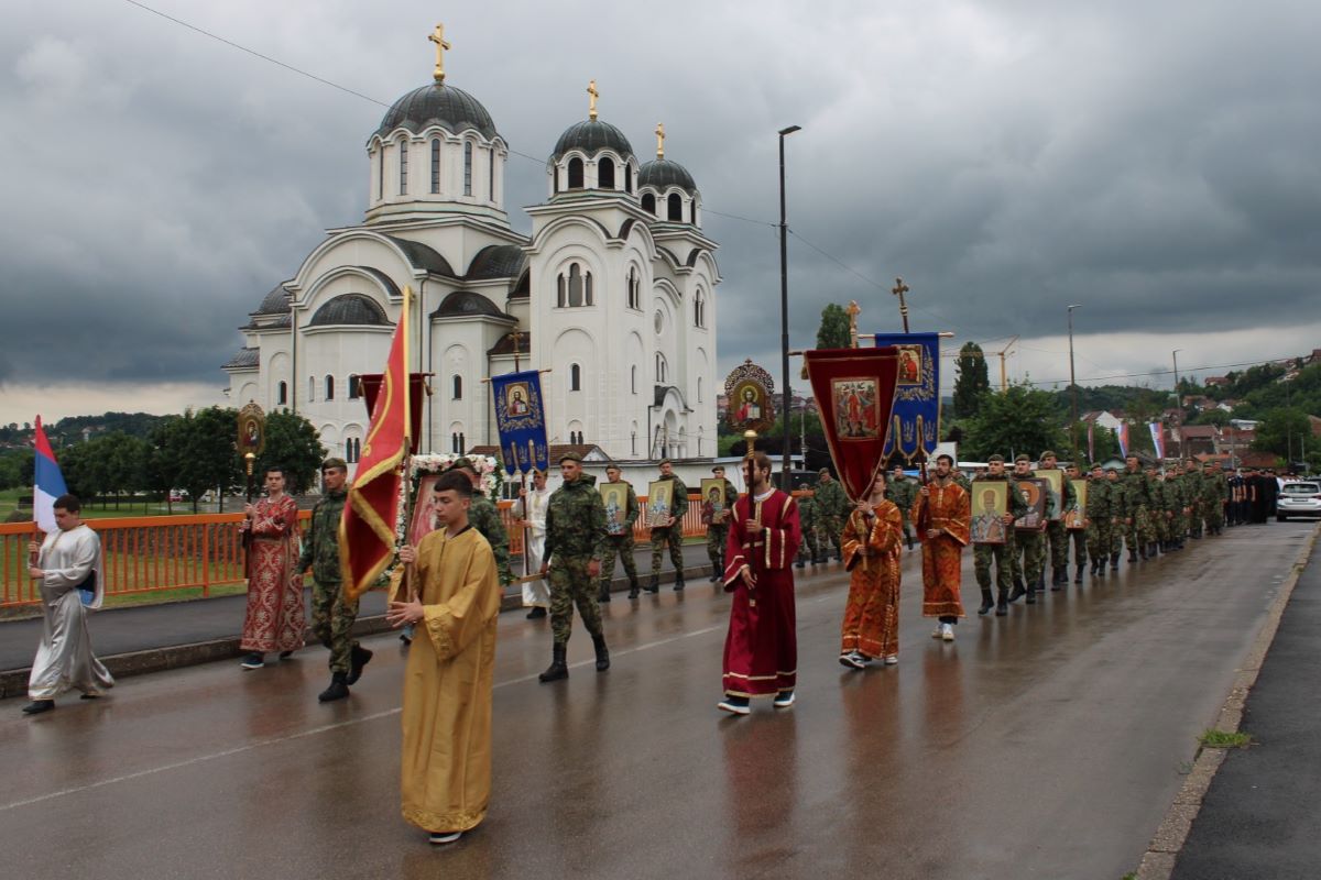 Duhovska litija (Foto: Kolubarske.rs)