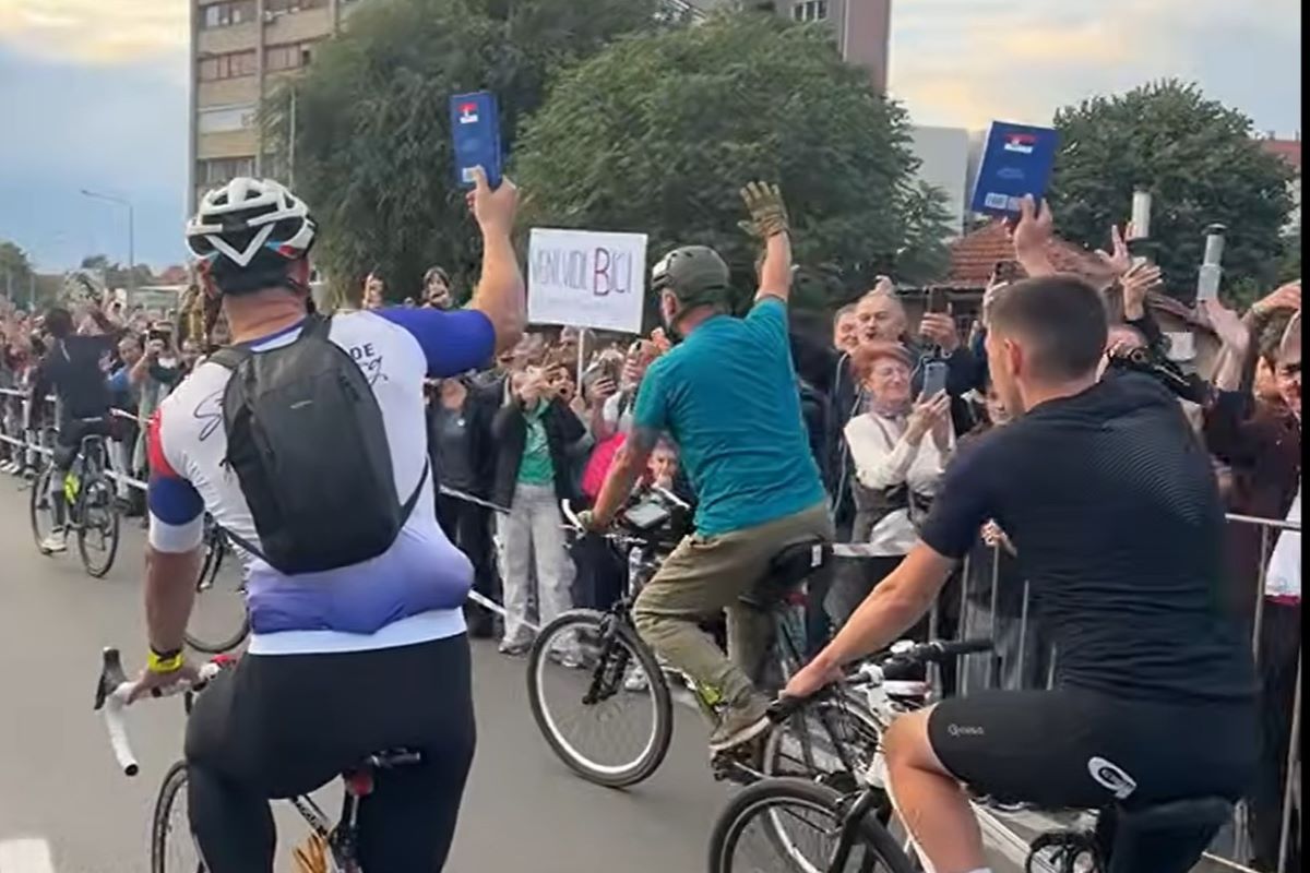 Bici tura - čuvari Ustava