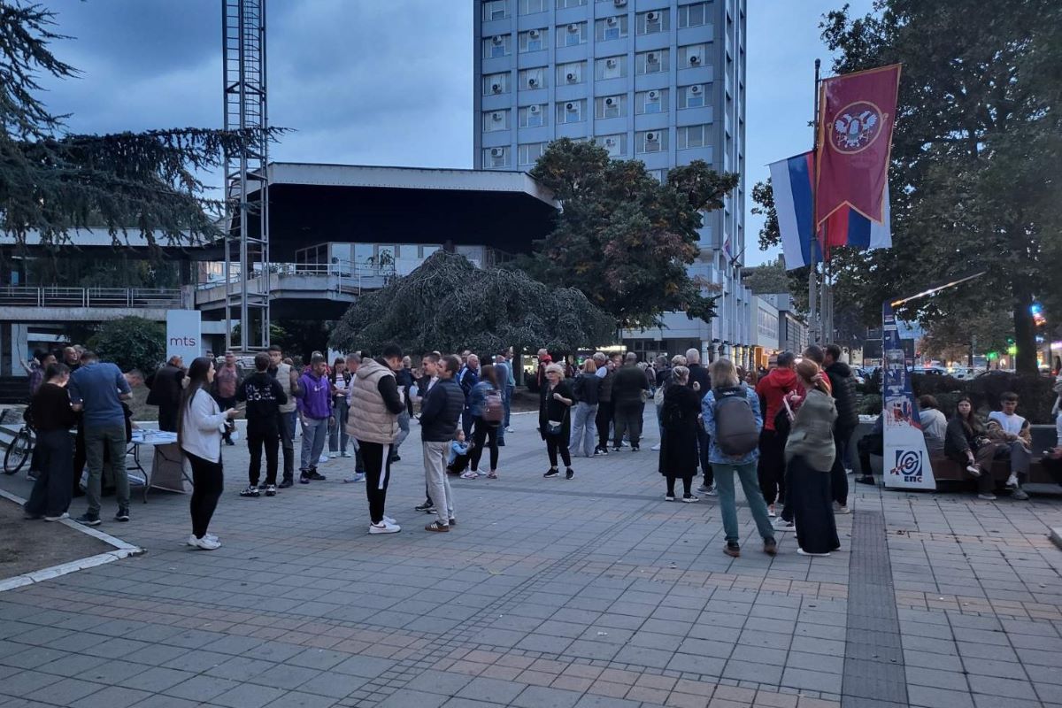 Štand "Studenti pobeđuju"