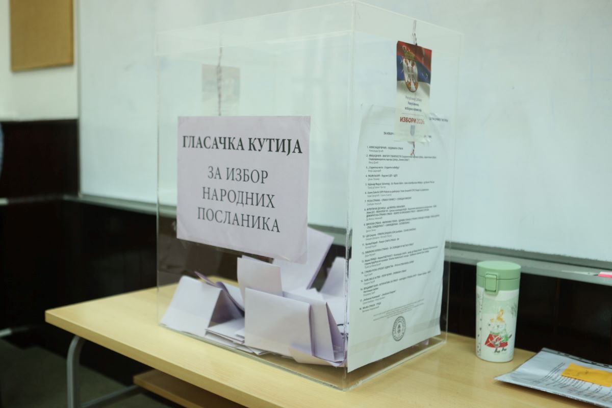 Glasačka kutija (Foto: Đorđe Đoković)